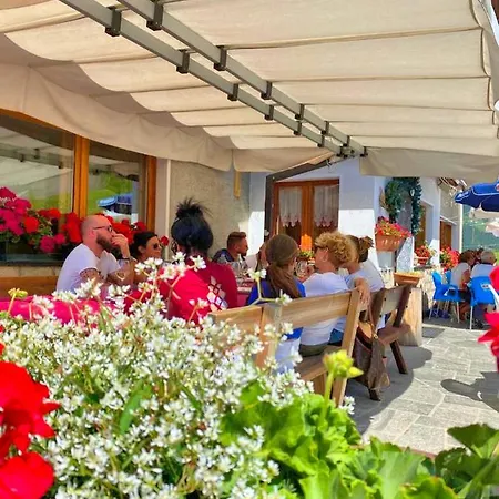 Hotel Ristorante San Pietro Valdisotto